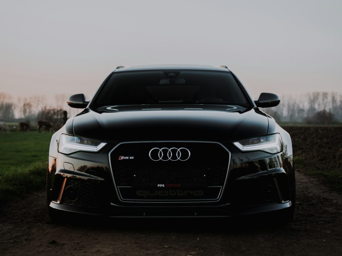 Audi A4 40 TFSI Quattro S Line - 1