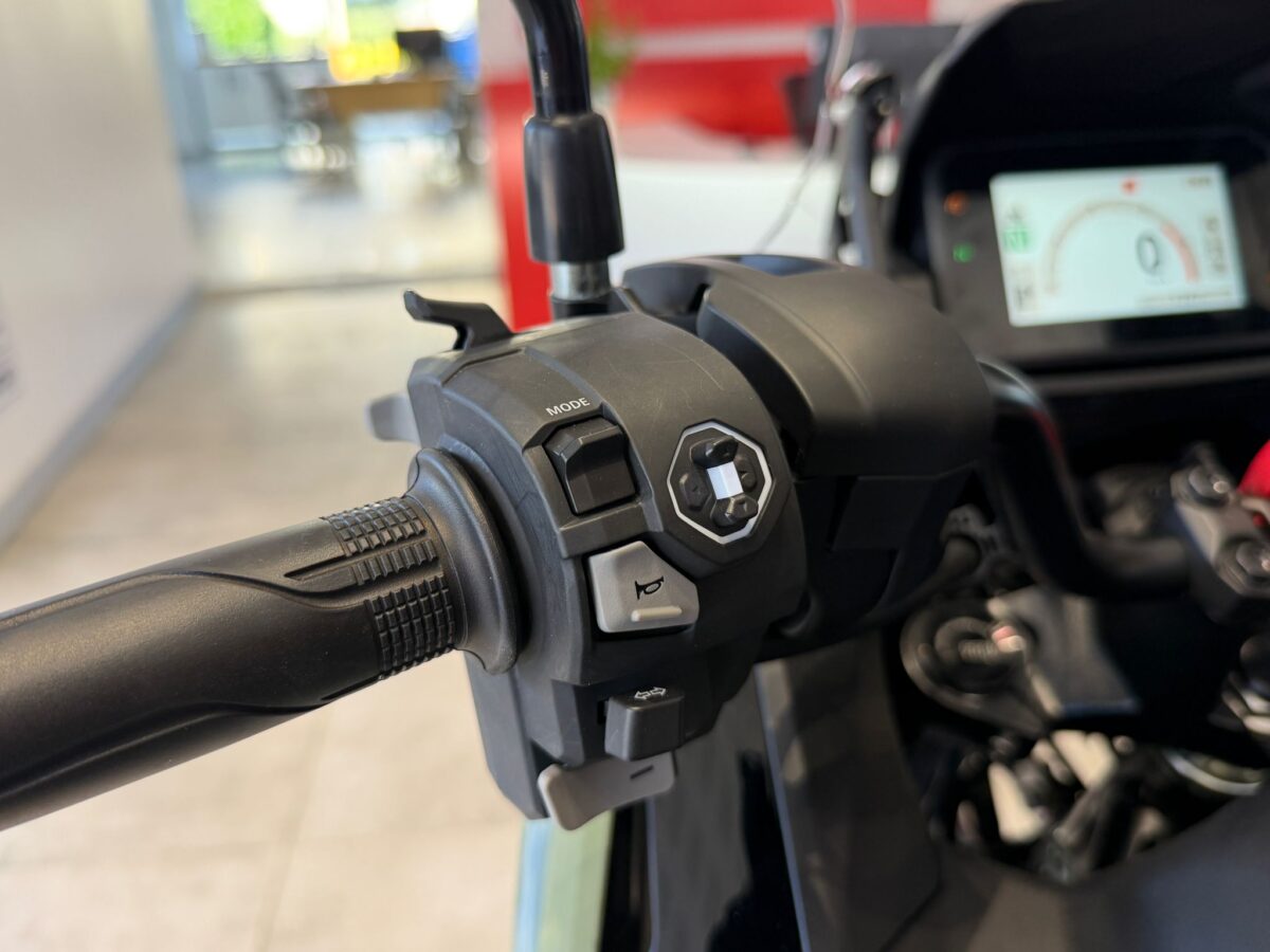 HONDA PLAZA AYIŞIĞI – HONDA NC 750 X DCT/ORTA SEHPA/ÖN KORUMA - 16
