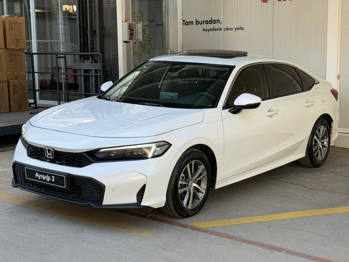HONDA PLAZA AYIŞIĞI – 2025 HONDA CIVIC ELEGANCE BOYASIZ - 3