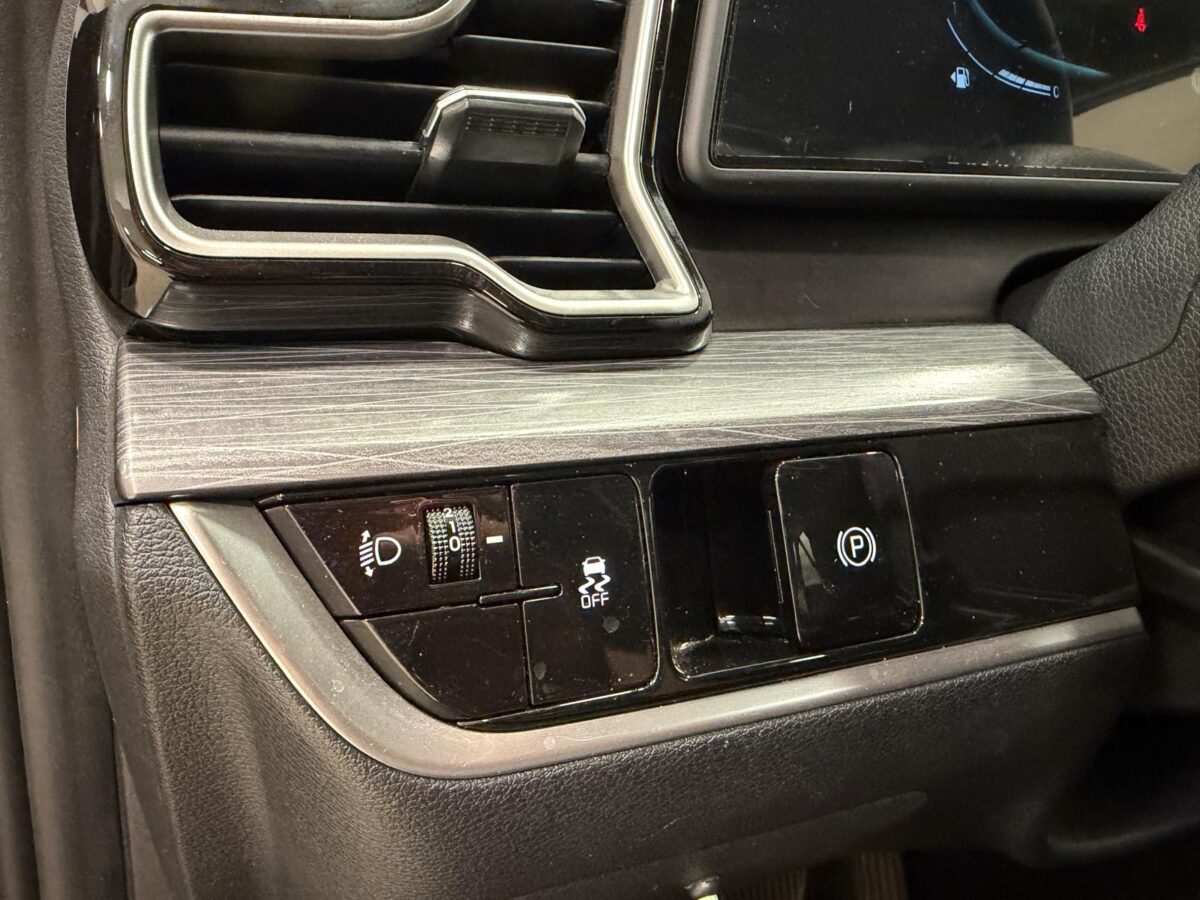 HONDA PLAZA AYIŞIĞI – KİA SPORTAGE 1.6 T-GDI HİBRİT LİVE PLUS - 24